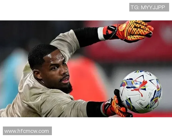 迈尼昂的崛起与挑战：从新星到世界级门将的奋斗之路